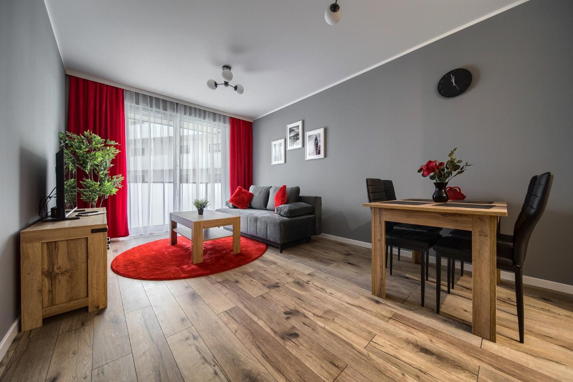 ורוצלב Central Park Red Apartment מראה חיצוני תמונה